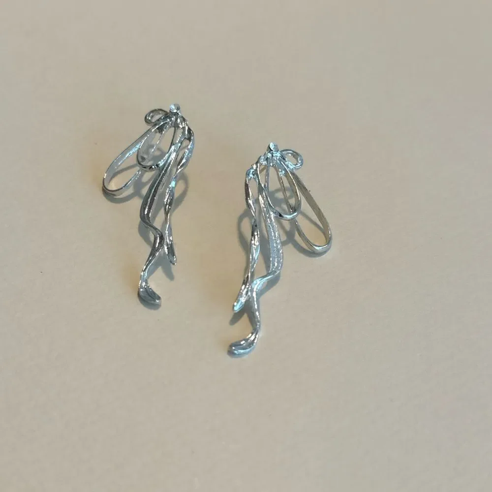 Boho twist earr M887